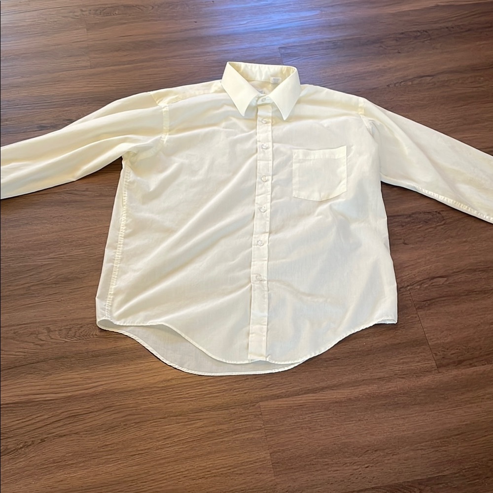 Manhattan dress Men Shirt Size 161/2  34/35